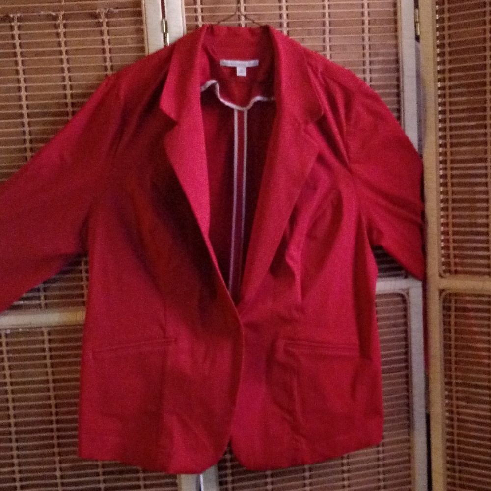 Women's plus size blazer.